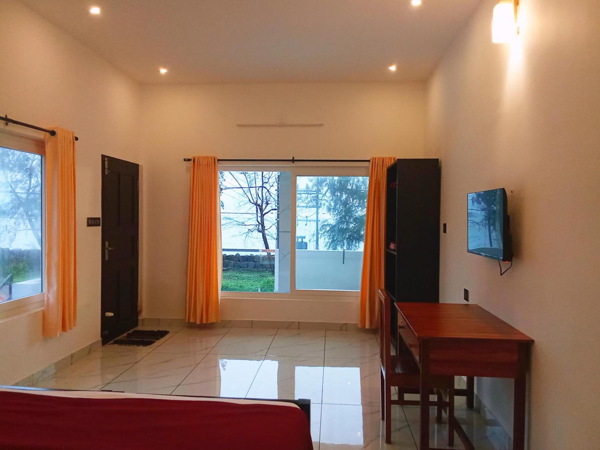 Appu'S Nido Hotel Pallipuram Bagian luar foto