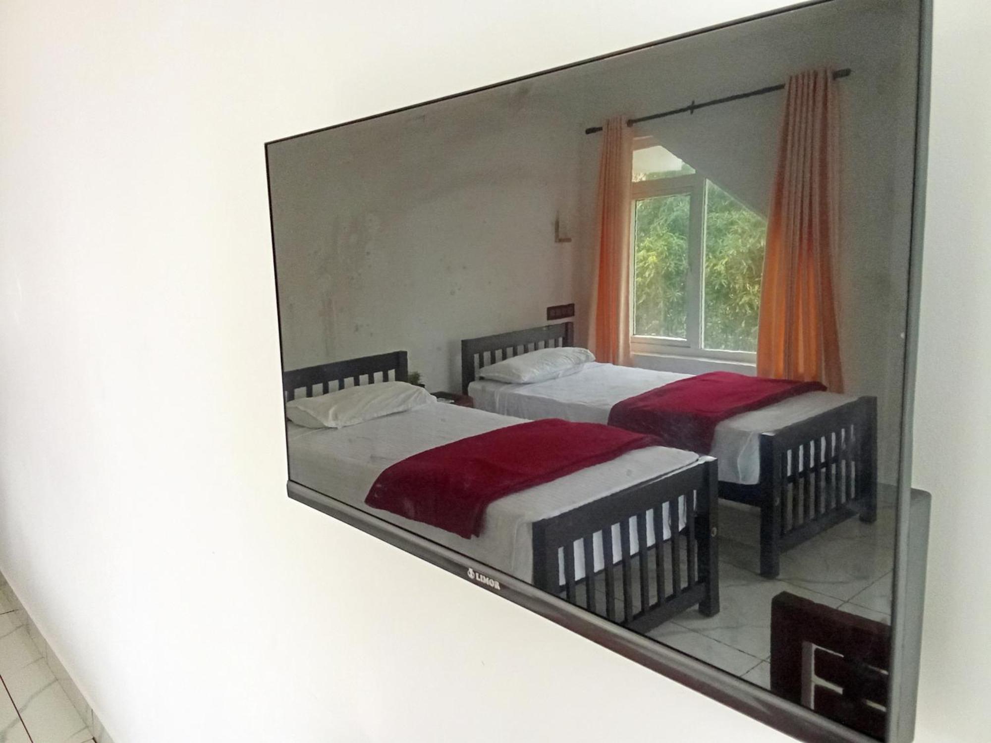 Appu'S Nido Hotel Pallipuram Bagian luar foto