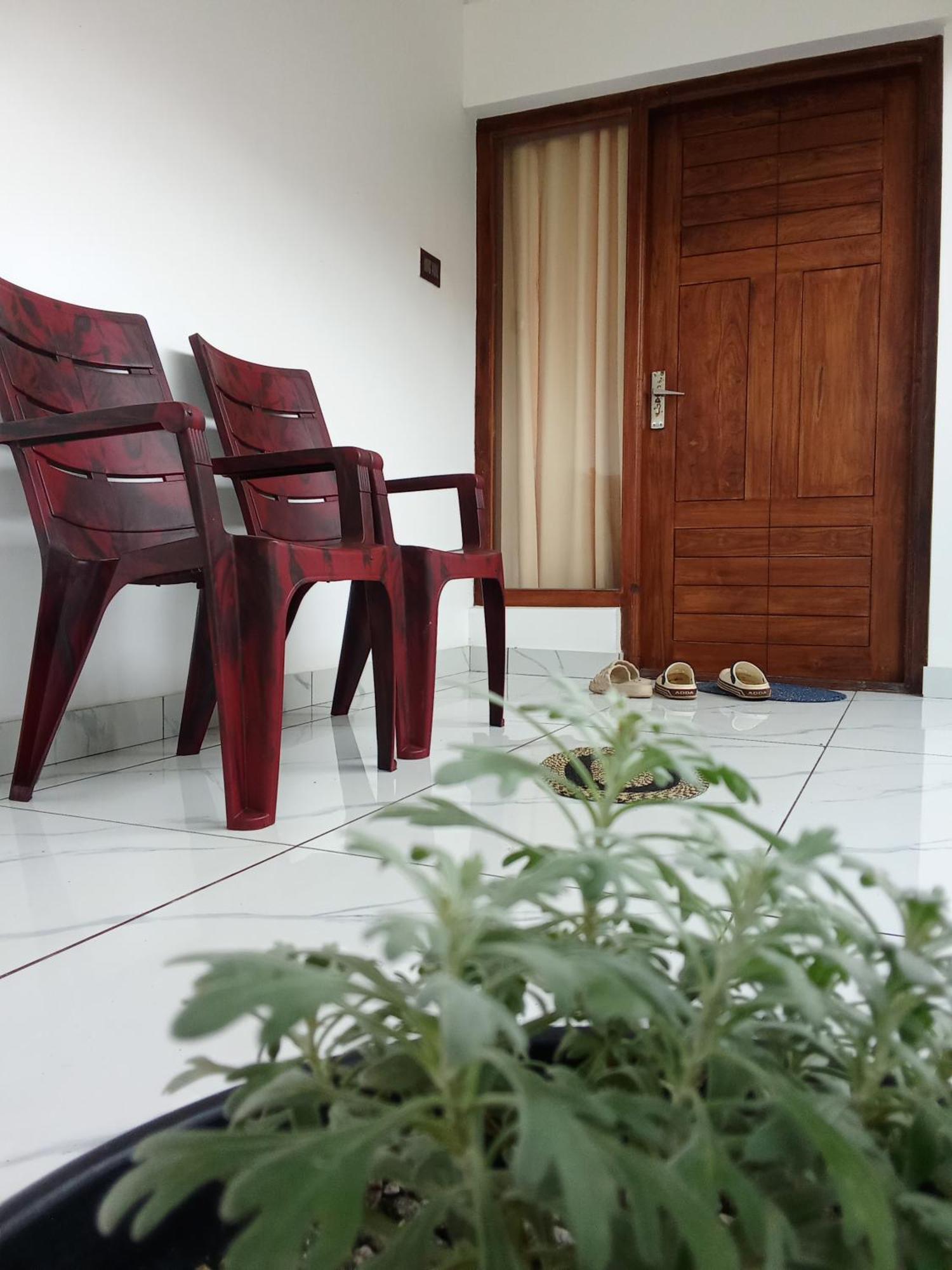 Appu'S Nido Hotel Pallipuram Bagian luar foto