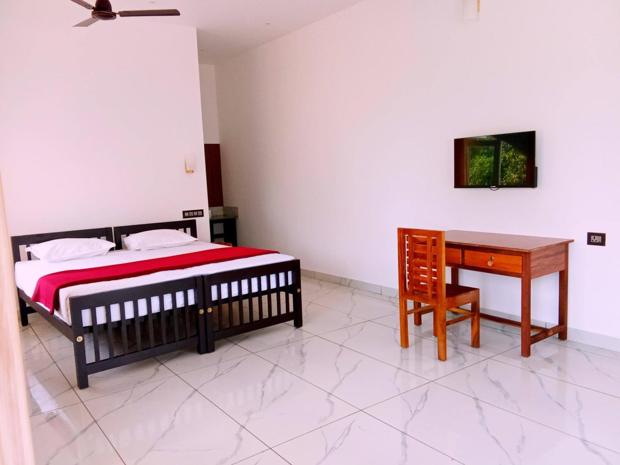 Appu'S Nido Hotel Pallipuram Bagian luar foto