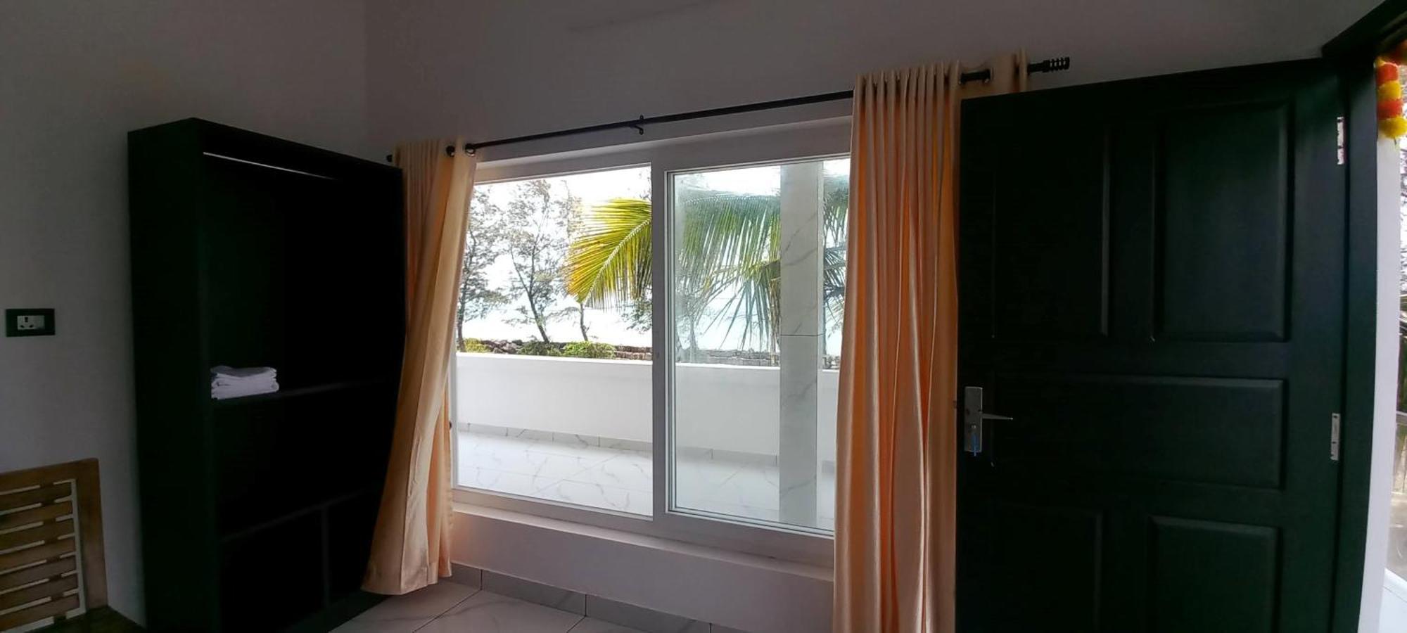 Appu'S Nido Hotel Pallipuram Bagian luar foto