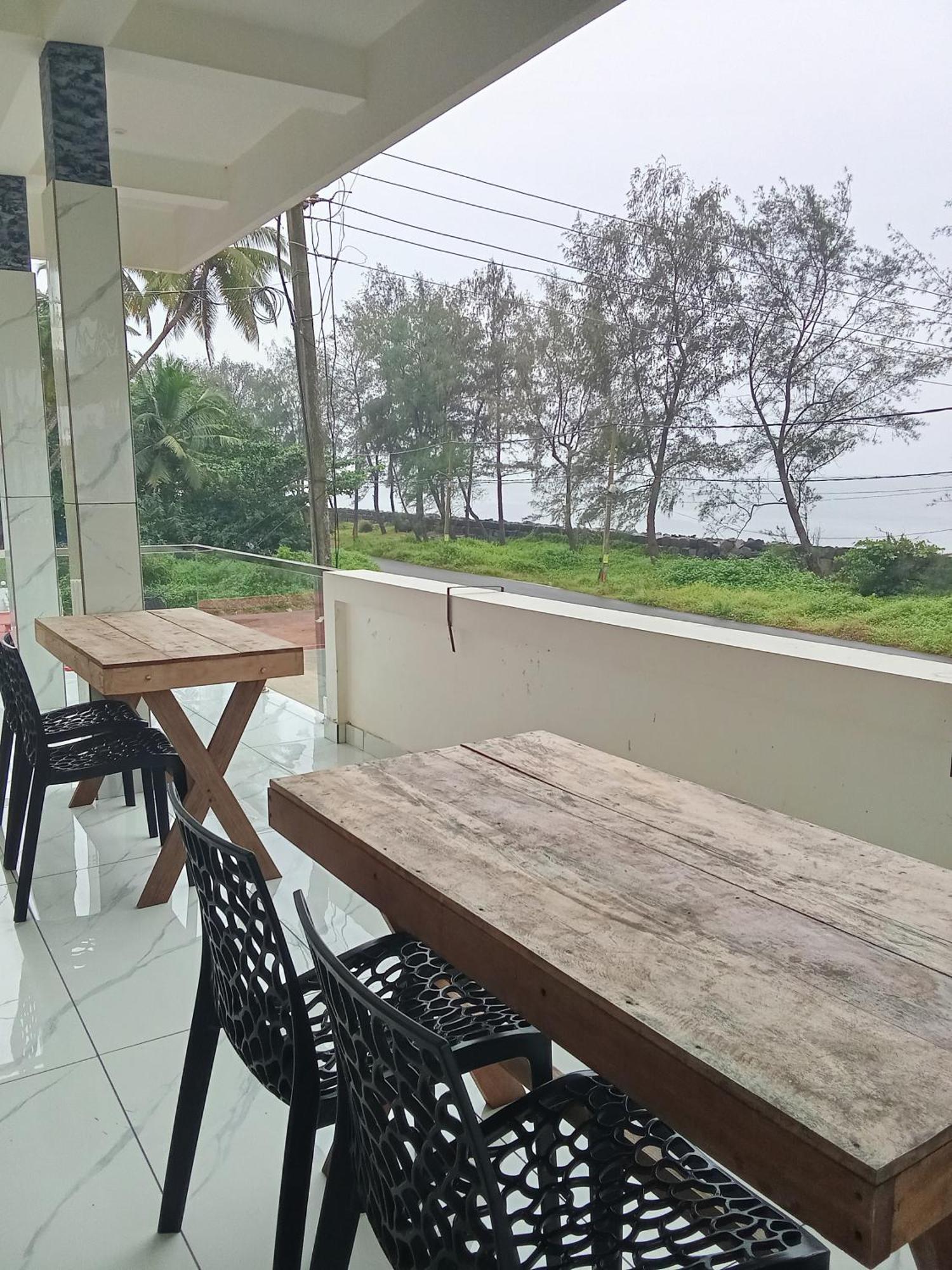 Appu'S Nido Hotel Pallipuram Bagian luar foto